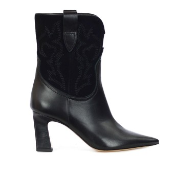 TIFFI - Texan ankle boot with tone-on-tone stitching