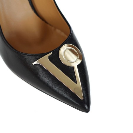 WO MILANO - Décolleté with metal monogram logo