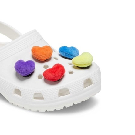 CROCS - Charm Jibbitz™ Fuzzy Heart CROCS - Charm Jibbitz™ Fuzzy Heart