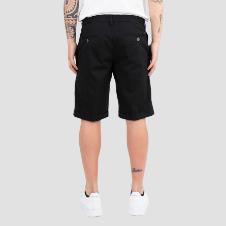 OUT/FIT - Pantalones cortos de algodón con tachuelas metálicas con logotipo OUT/FIT - Pantalones cortos de algodón con tachuelas metálicas con logotipo