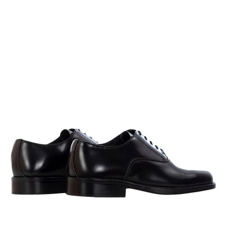 CRIVAL - French lace-up in abrasive leather