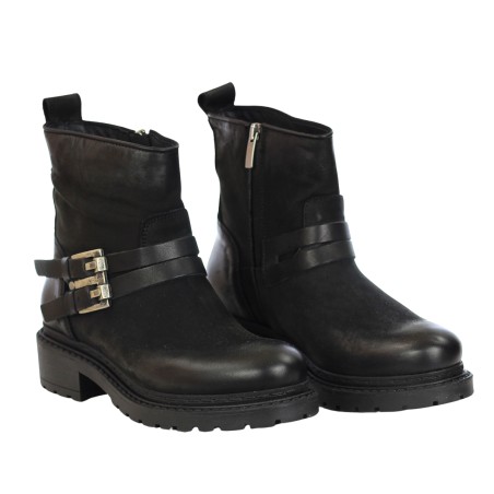 METISSE - Bottine en nubuck avec double boucle esthétique