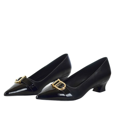 EXÉ - Décolleté mit Zierschnalle