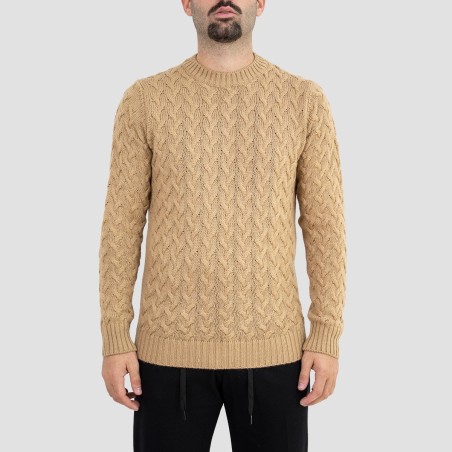 OUT/FIT - Pull en maille torsadée