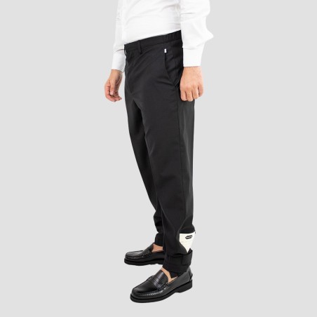 NEW YORK RESIDENT - Trousers with logo patch and Velcro