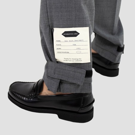 NEW YORK RESIDENT - Pantalón con parche del logotipo y cierres de velcro