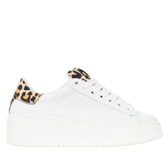 BY.ERN. - Zapatillas de piel con logotipo