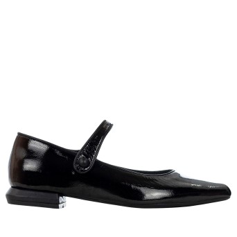 HOLLY QUEEN - Naplak ballerina with strap