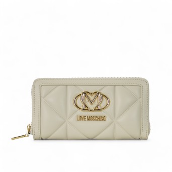 Discover the entire Love Moschino collection available Discover the entire Love Moschino collection available
