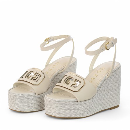 GUESS - Tanvee-Keil GUESS - Tanvee-Keil