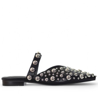 EXÉ - Studded Sabot