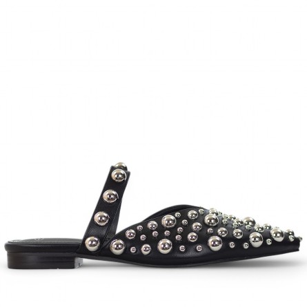 EXÉ - Studded Sabot