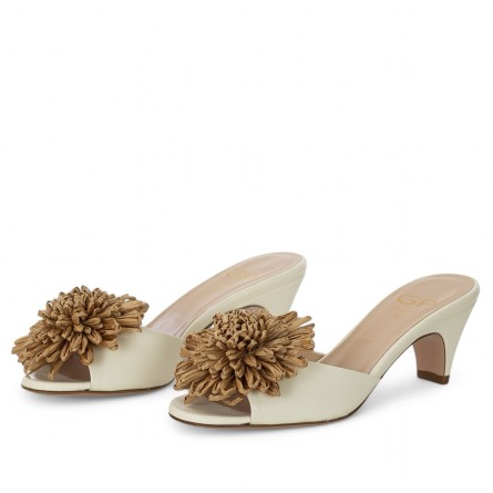 G.P. BOLOGNA - Sandale avec fleur