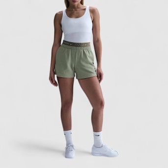 NIKE - Pantalones cortos Sportswear Chill Terry