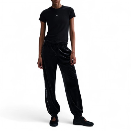 NIKE - Sportswear Chill Knit T-shirt