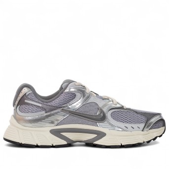 NIKE - V5 M Baskets