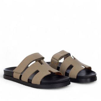 VINCENT VEGA - Calfskin leather slipper with velcro 2