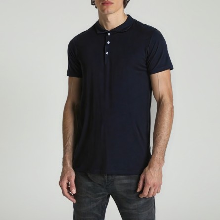 OUT/FIT - Polo a tre bottoni in cotone Supima®