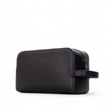 COUNTY OF MILAN - Beauty case in ecopelle con logo stampato