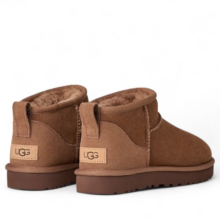 UGG - Botín Classic Ultra Mini