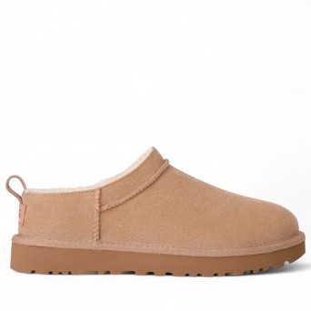 UGG - Botín Classic Micro