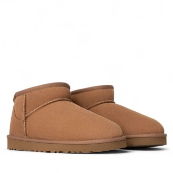 UGG - Botín Classic Ultra Mini 2