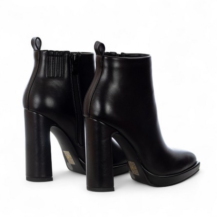 EXÉ - Kunstlederstiefelette mit Reißverschluss EXÉ - Kunstlederstiefelette mit Reißverschluss