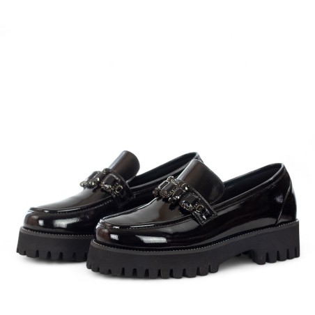 EXÉ - Mocasín de piel sintética con estampado de cocodrilo y tachuelas