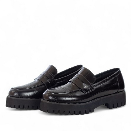 EXÉ - Slipper aus Kunstleder mit Krokoprägung und Riemen