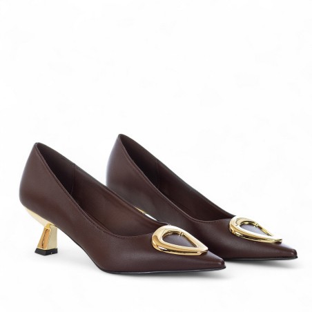 EXÉ - Décolleté avec accessoire ornemental