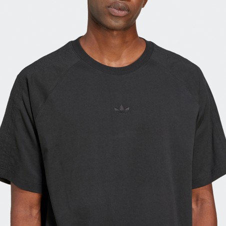 ADIDAS ORIGINALS - T-shirt Essentials