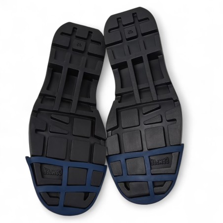 CAMPER - Geschnürte Kreuzung