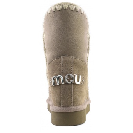 MOU - Kurzer Stiefel Eskimo Inner Wedge Short Big Metal Logo MOU - Kurzer Stiefel Eskimo Inner Wedge Short Big Metal Logo