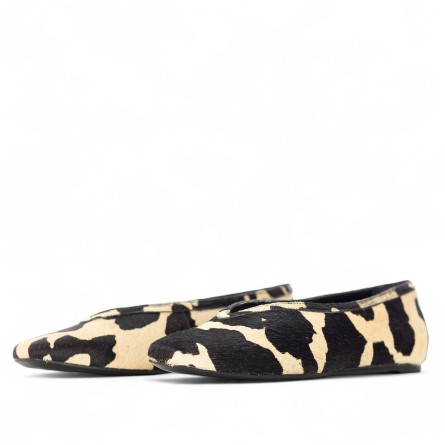 AREZZO - Cow-effect pony hair ballerina