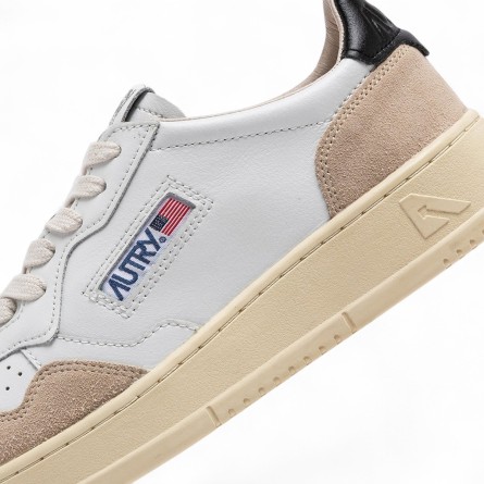 AUTRY - Medalist Low Sneakers