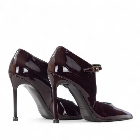 ALBANO - Pumps aus Lackleder mit Schnalle