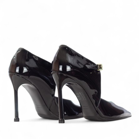 ALBANO - Pumps aus Lackleder mit Schnalle