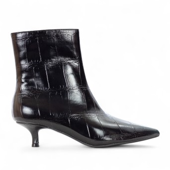 EXÉ - Printed faux leather ankle boot with zipper