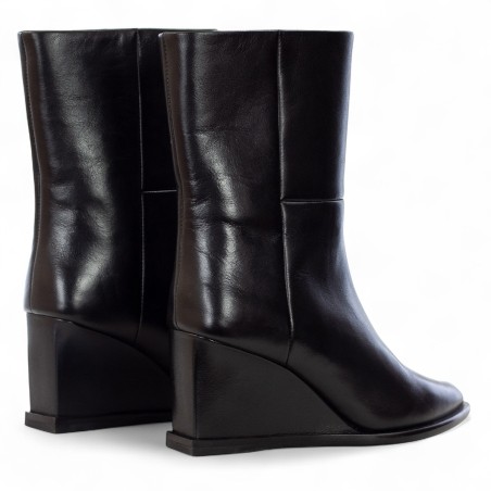 JVAM - Lederstiefelette