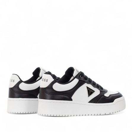 GUESS sneakers GUESS sneakers