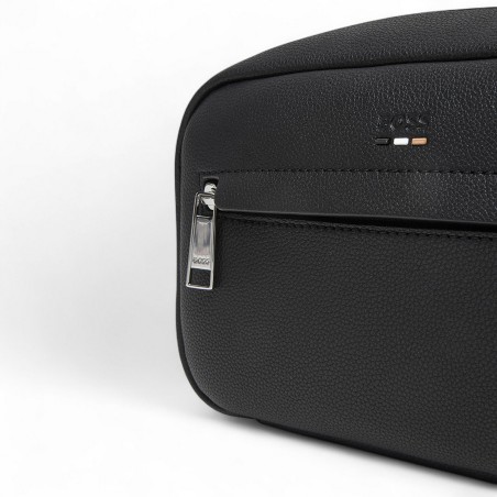 HUGO BOSS - Synthetic leather beauty case purse