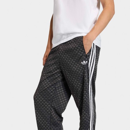 ADIDAS ORIGINALS - Pantalón Monograma Firebird Loose