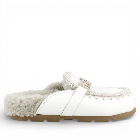 MOU - Sabot Winter bio slide logo