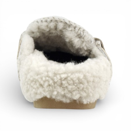 MOU - Sabot Winter bio slide logo