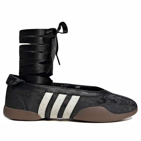 ADIDAS ORIGINALS - Ballerina Taekwondo Mei