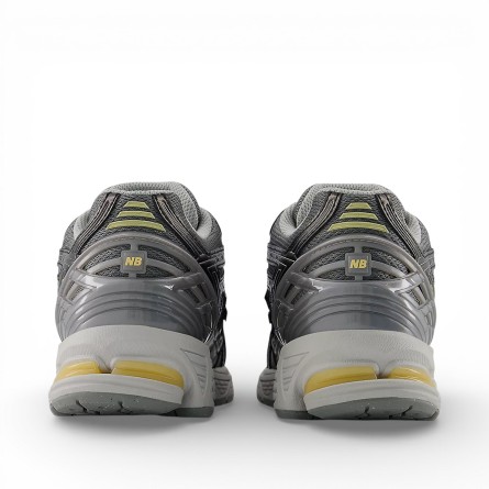 NEW BALANCE - Zapatillas U1906R