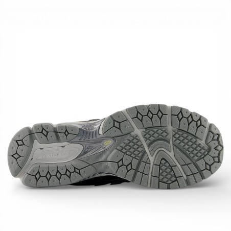 NEW BALANCE - Sneakers U1906R