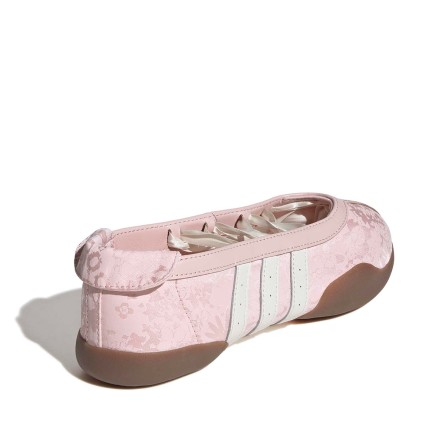 ADIDAS ORIGINALS - Ballerina Taekwondo Mei