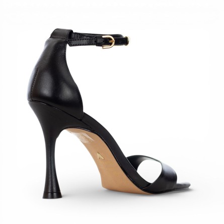 CARRANO - Sandale cuir avec accessoire en métal