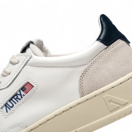 AUTRY - Medalist Low Sneakers